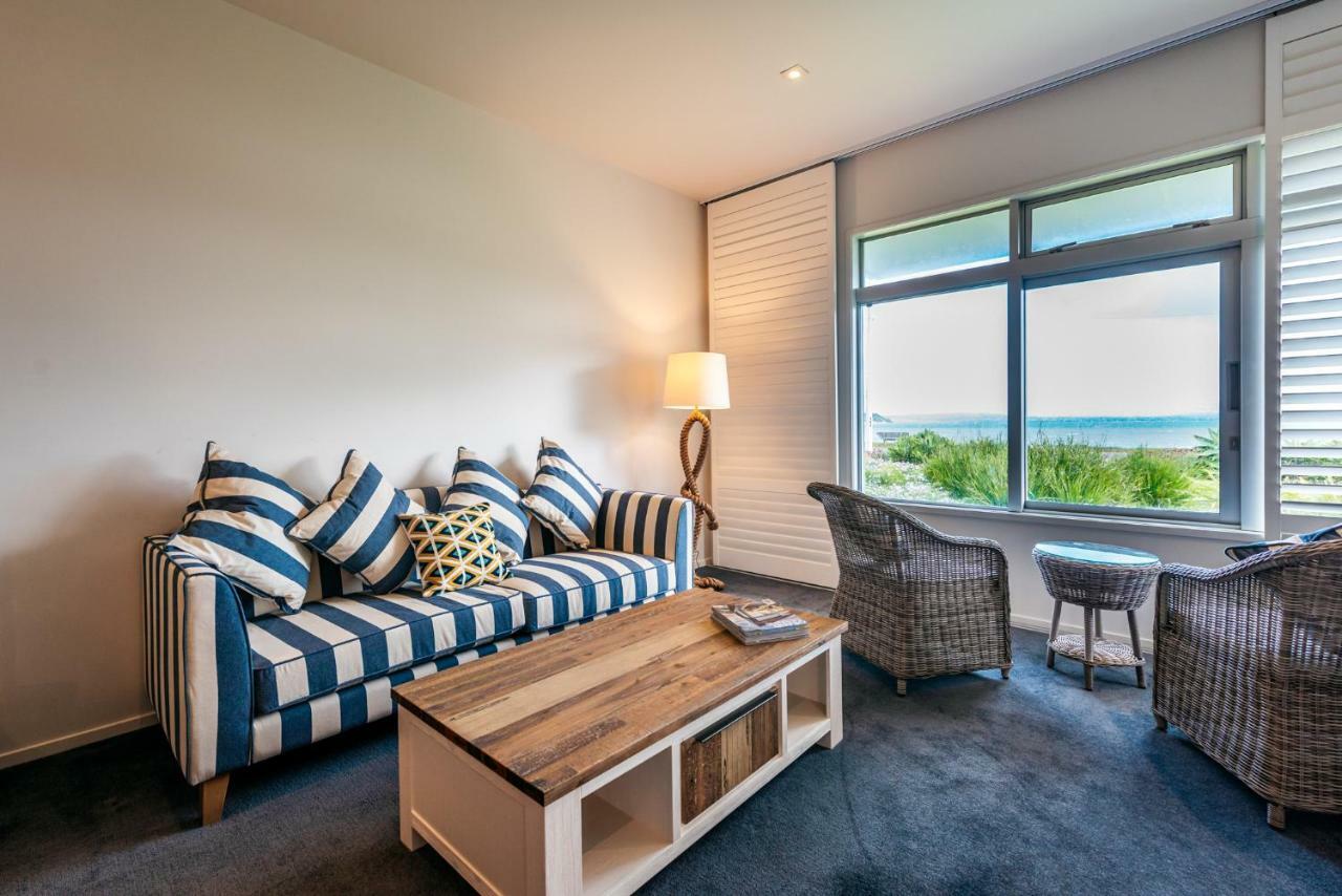 Waiheke Waterfront Lodge Oneroa Екстериор снимка