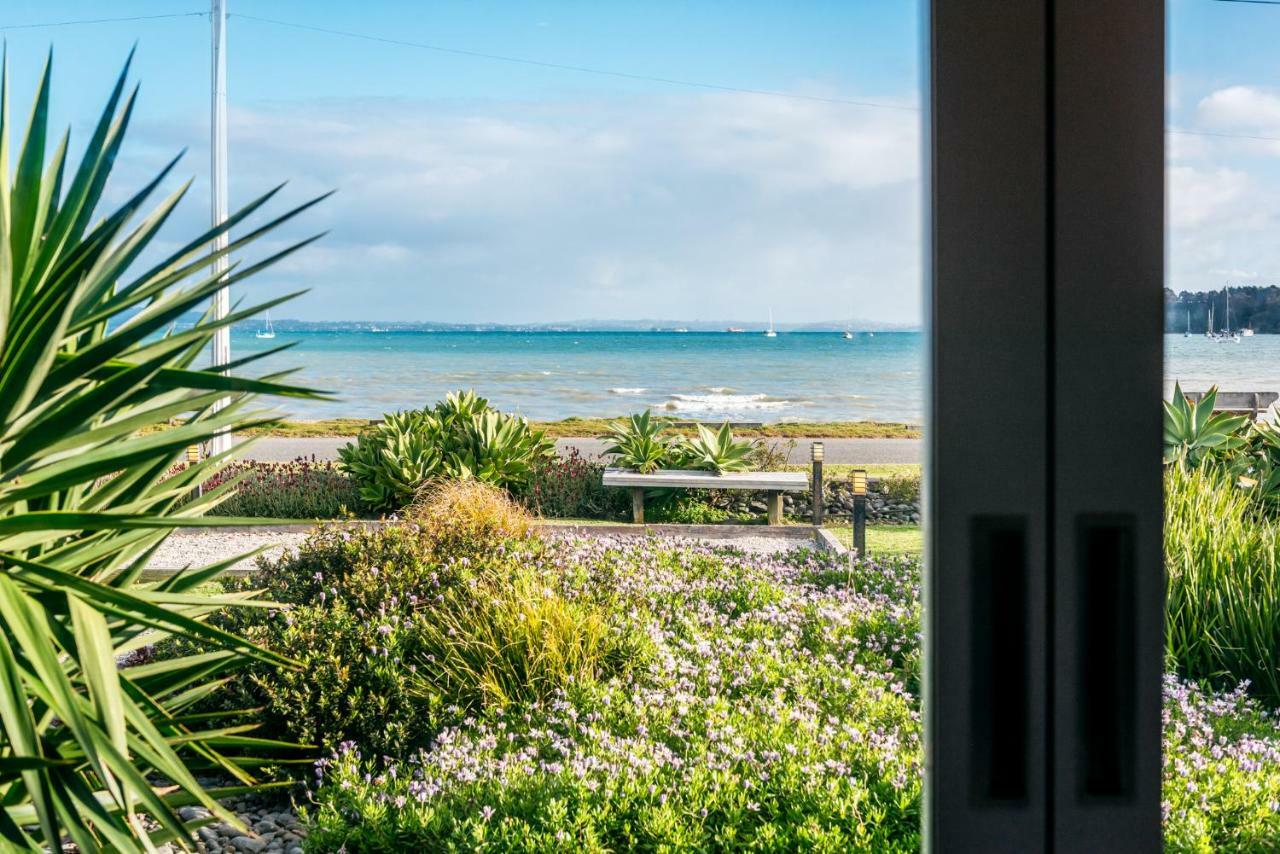 Waiheke Waterfront Lodge Oneroa Екстериор снимка