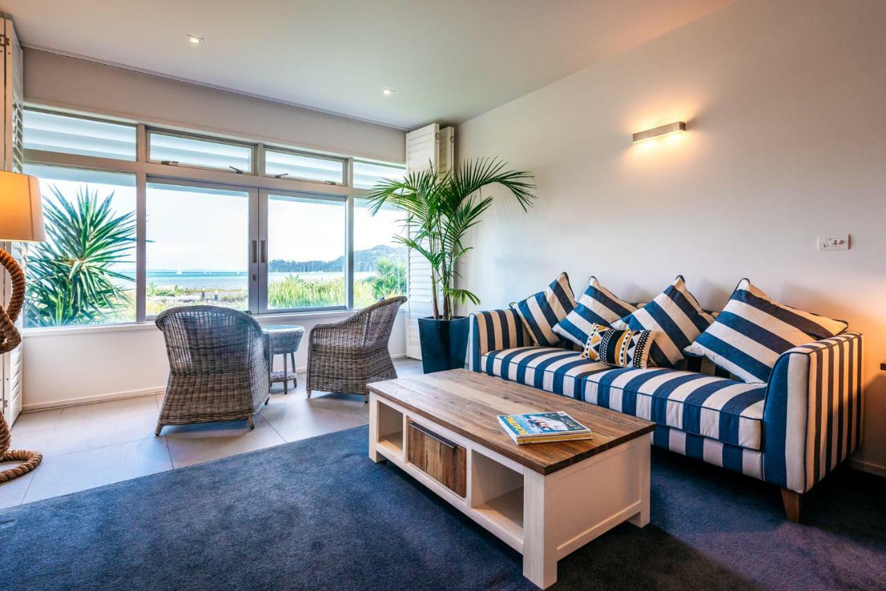 Waiheke Waterfront Lodge Oneroa Екстериор снимка