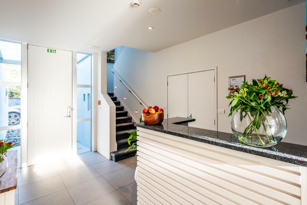 Waiheke Waterfront Lodge Oneroa Екстериор снимка